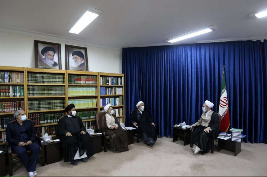 همایش بزرگداشت یکصدمین سالگرد تأسیس حوزه علمیه قم پائیز 1401 برگزار میشود