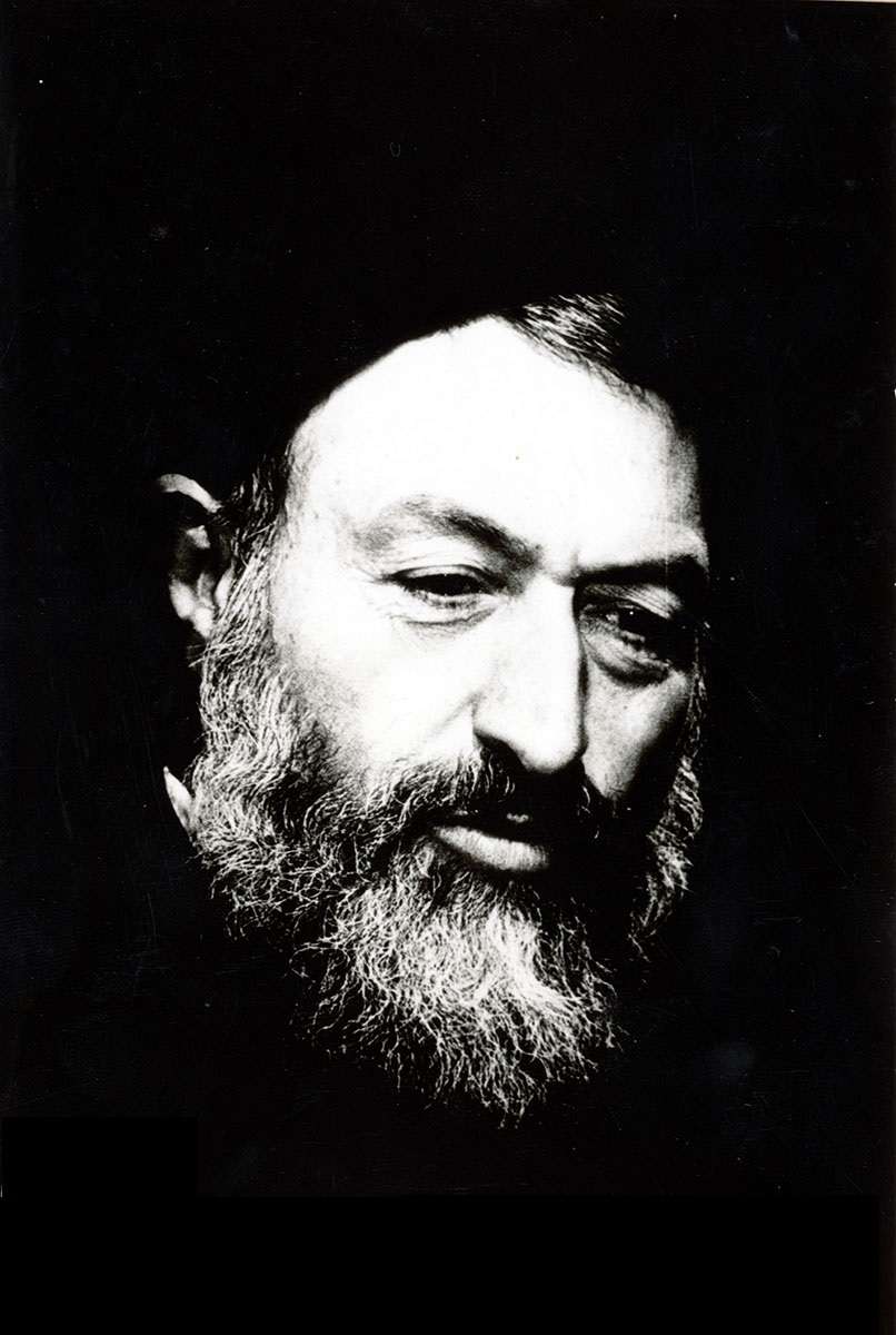 من، محمد حسینی بهشتی هستم