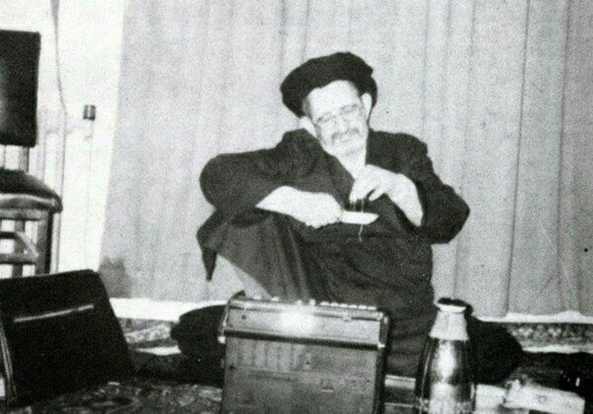 آشتیانی قلندر بود